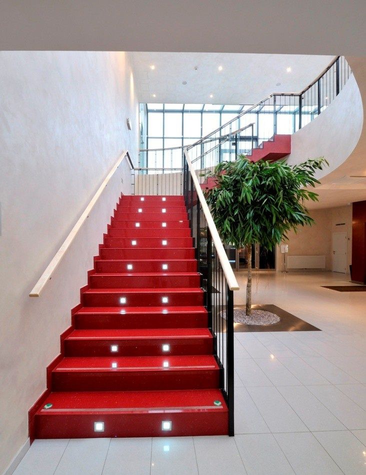 Najwyższy stopień komfortu - elementy schodowe od Technistone