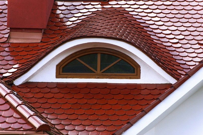 Eleganckie i nowoczesne rozwiązania dachowe dla obiektów zabytkowych i stylizowanych 