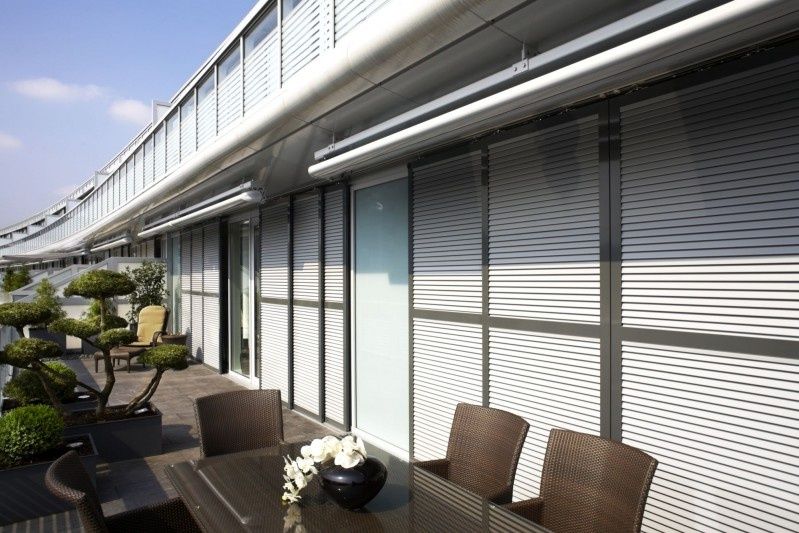Stylowa ochrona przeciwsłoneczna - okiennice przesuwne Schüco ALB 