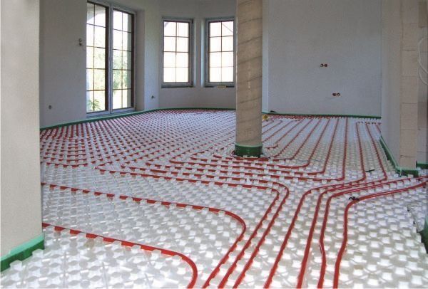 Jak dobrać izolację termiczną ogrzewania podłogowego