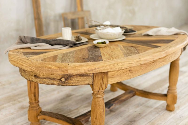 Historia stołu ze starego drewna