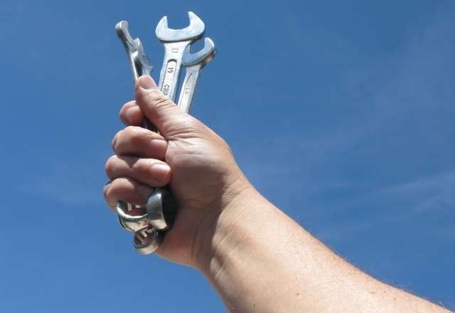 Jak znaleźć fachowca do remontu i nie zwariować?