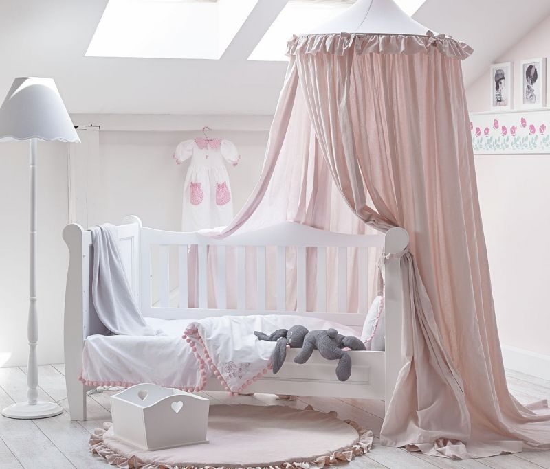 Jak urządzić przytulny pokój dziecka? Porady stylistki