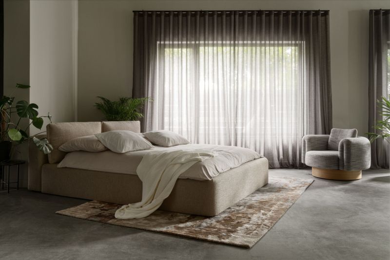 Mariaż komfortu i dobrego stylu – Bizzarto przedstawia kolekcję łóżek tapicerowanych
