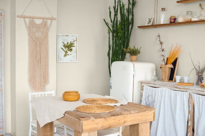Farmhouse chic, czyli wiejska sceneria w eleganckim wydaniu